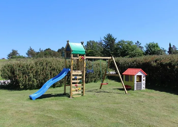 Awesome In With 2 Bedrooms And Internet Сasa de vacaciones *